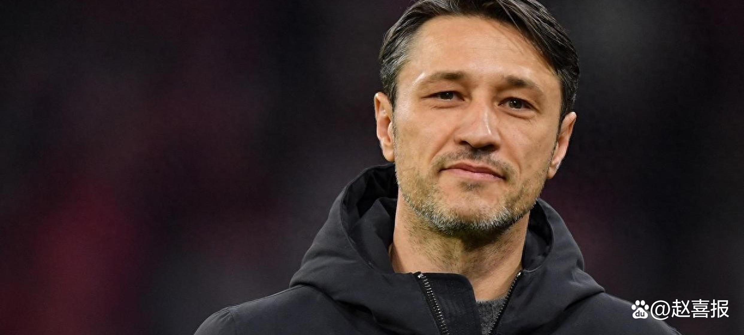 体育娱乐平台-多特蒙德核心球员被曝转会传闻，引球迷热议，中文无法比较.-体育娱乐平台